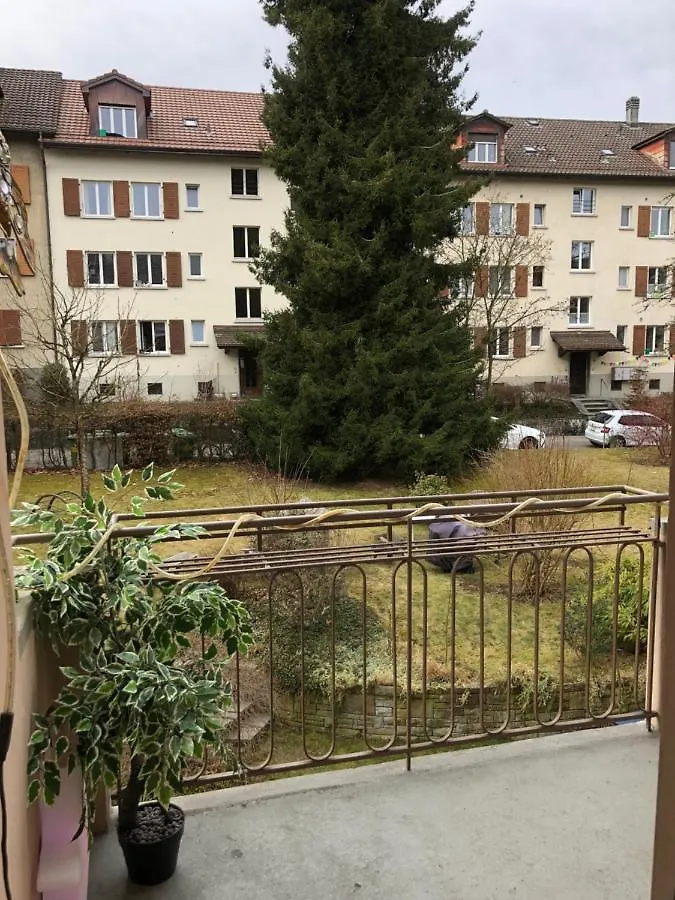 Cheap Room&Kitchen Bern Privatunterkunft