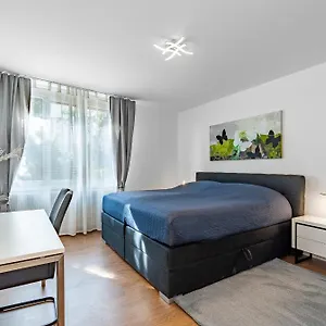 Privatunterkunft Moebliertes, Bern
